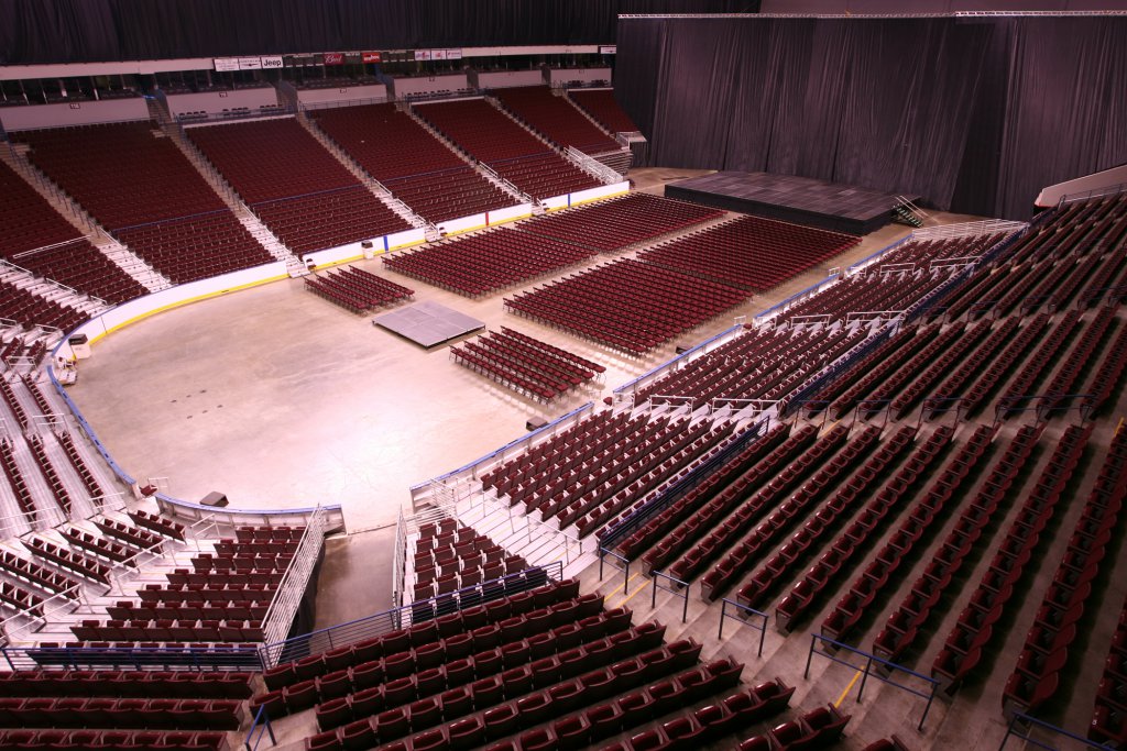 Simmons Bank Arena